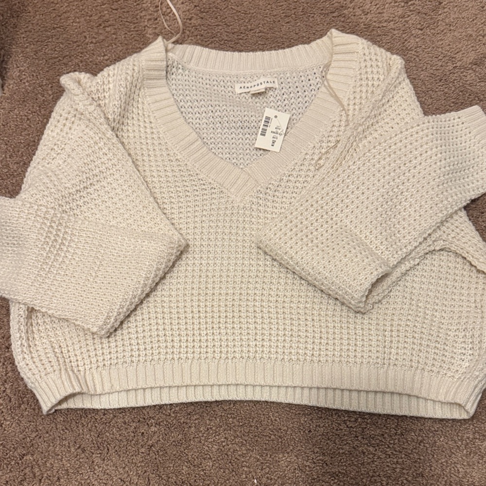 Aeropostale Women's Cream V-Neck Sweater